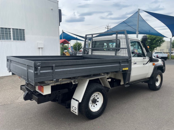 2016 Toyota Landcruiser VDJ79R Workmate Cab chassis