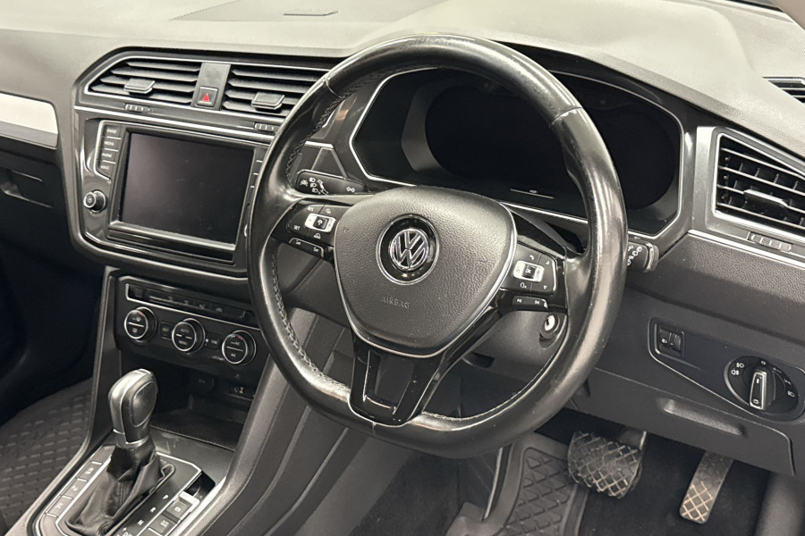 2016 Volkswagen Tiguan 5N 132TSI SUV Image 18