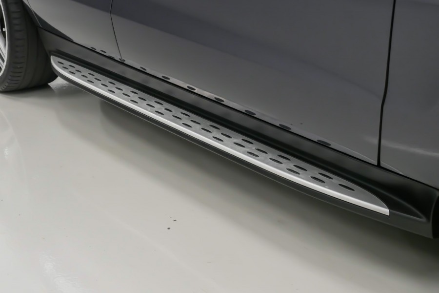 2012 Mercedes-Benz M-Class W166 ML63 AMG SUV Image 14