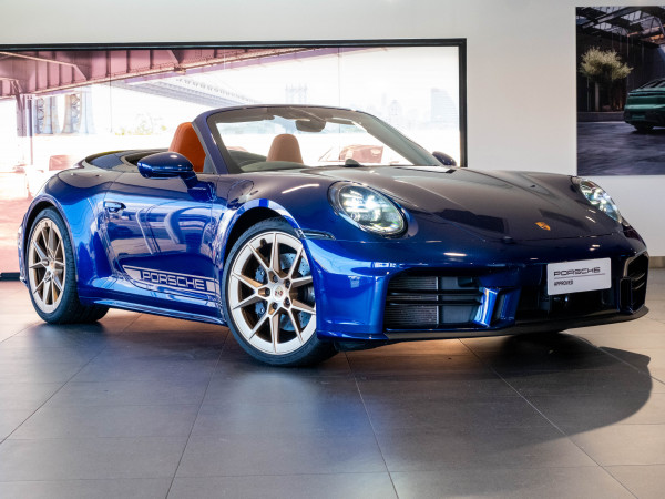 2024 MY25 Porsche 911 992 Carrera Convertible image 3