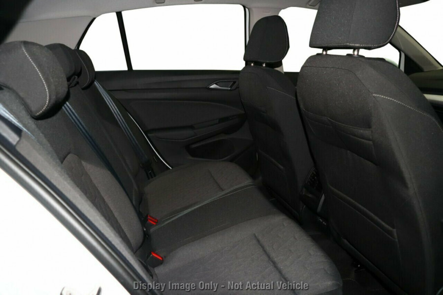 2026 Volkswagen Golf 8.5 110TSI Life Hatch Image 5