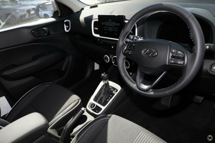 2024 Hyundai Venue QX.V5 Elite SUV Image 6