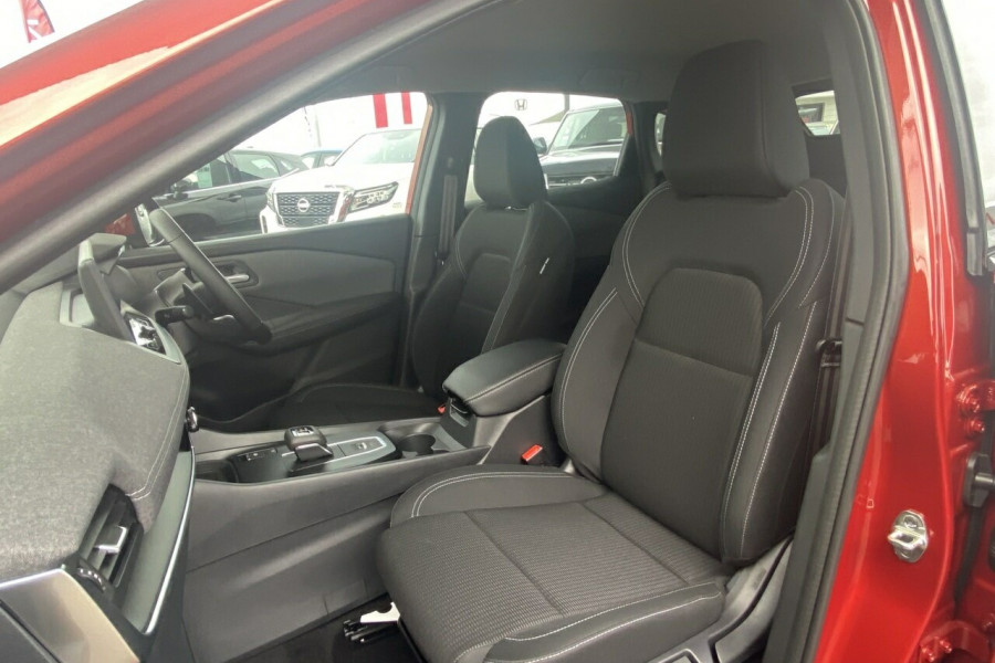 2024 MY25 Nissan QASHQAI J12 ST-L SUV Image 12