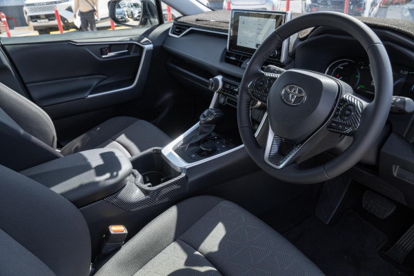 2025 Toyota RAV4 AXAH52R GXL SUV Image 7