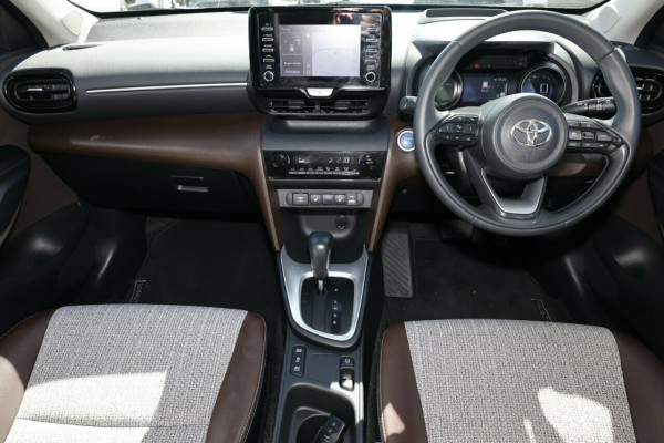 2021 Toyota Yaris Cross MXPB10R Urban SUV Image 5