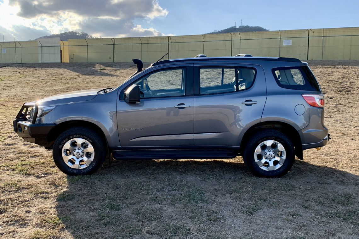 2017 MY18 Holden Trailblazer RG LT SUV Image 13