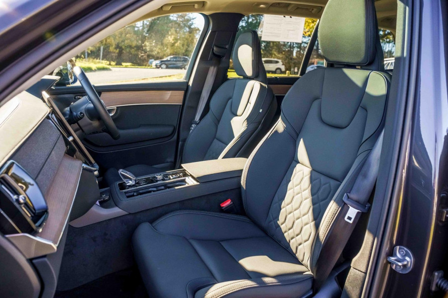 2025 MY26 Volvo XC90 L Series Plus B5 Bright SUV Image 7