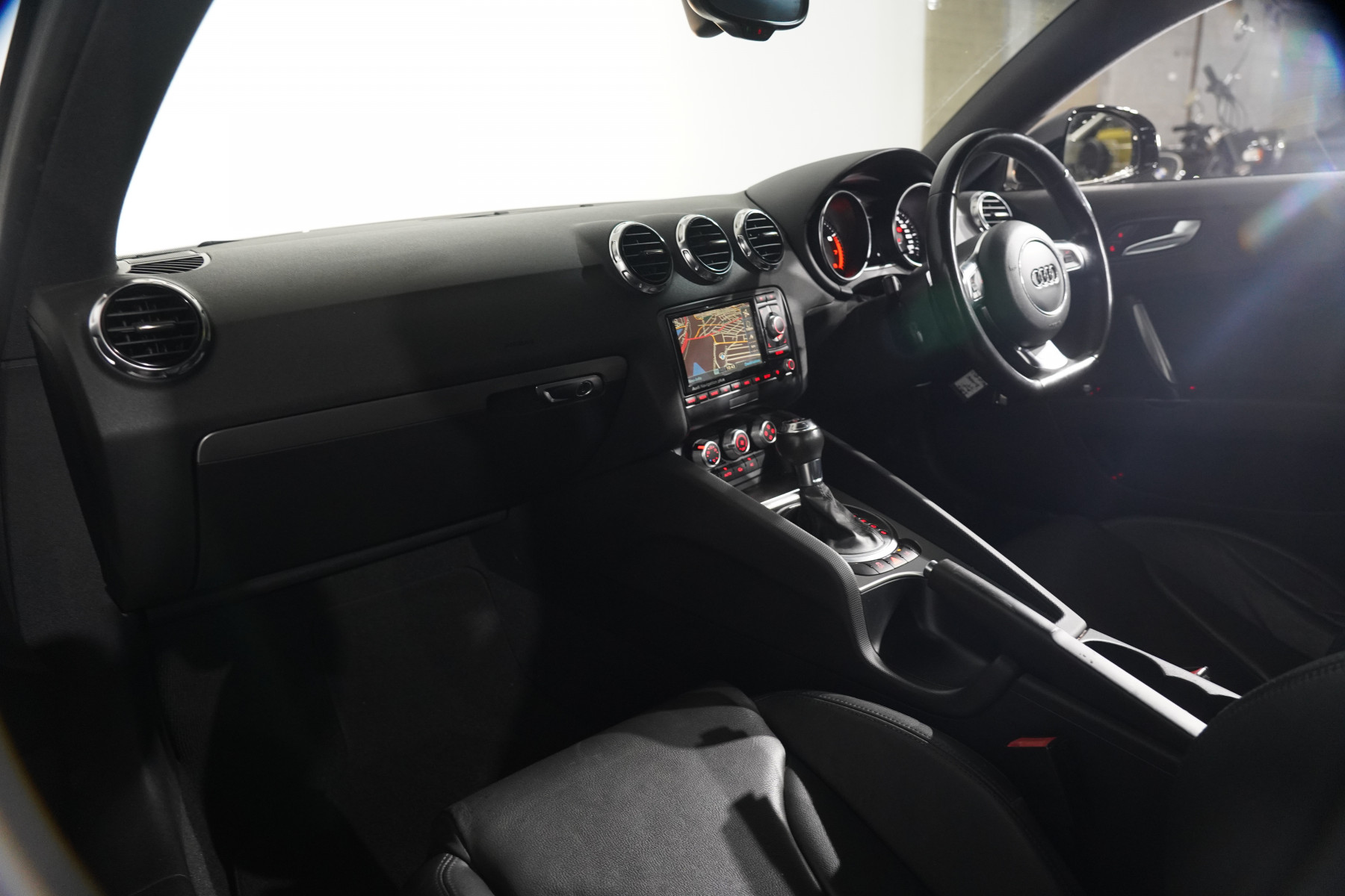2010 Audi Tt 2.0 Tfsi Coupe Image 12