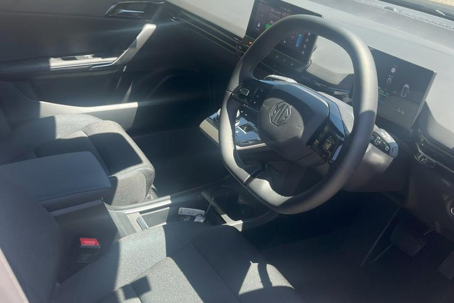 2024 MG MG4 MEH32 Excite 51 125kW Hatch Image 6