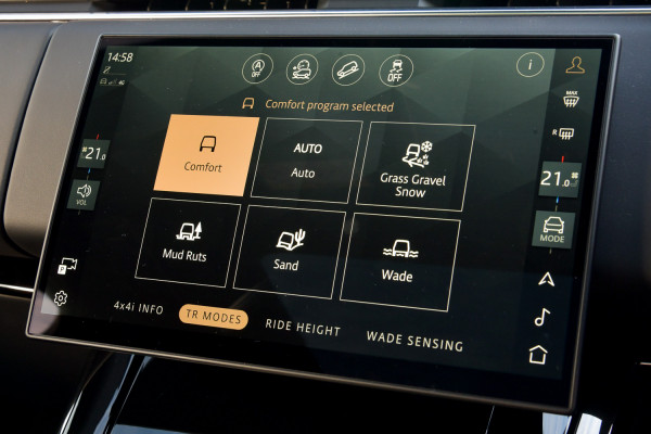 2025 Land Rover Range Rover Sport L461 D300 Dynamic SE SUV image 14