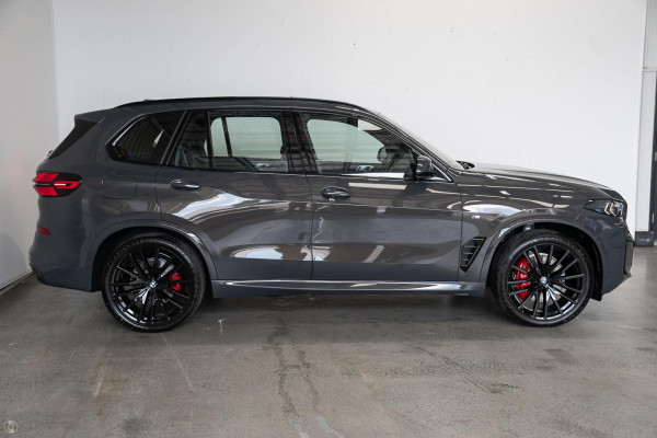 2026 BMW X5 G05 LCI xDrive30d M Sport SUV image 3