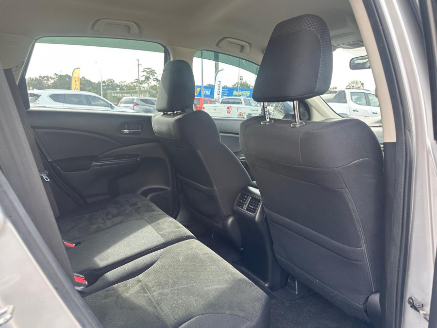 2016 MY17 Honda CR-V RM Series II VTi SUV Image 12