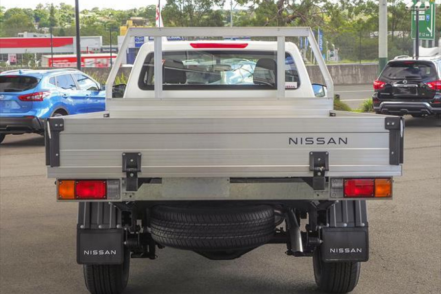 2021 MY21.5 Nissan Navara D23 SL Cab chassis