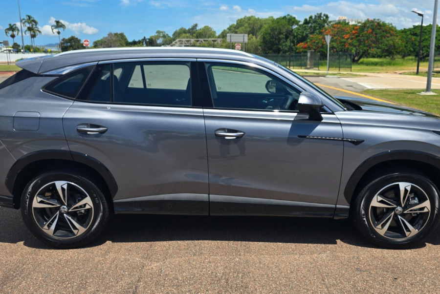 2025 MG HS Vibe SUV Image 13