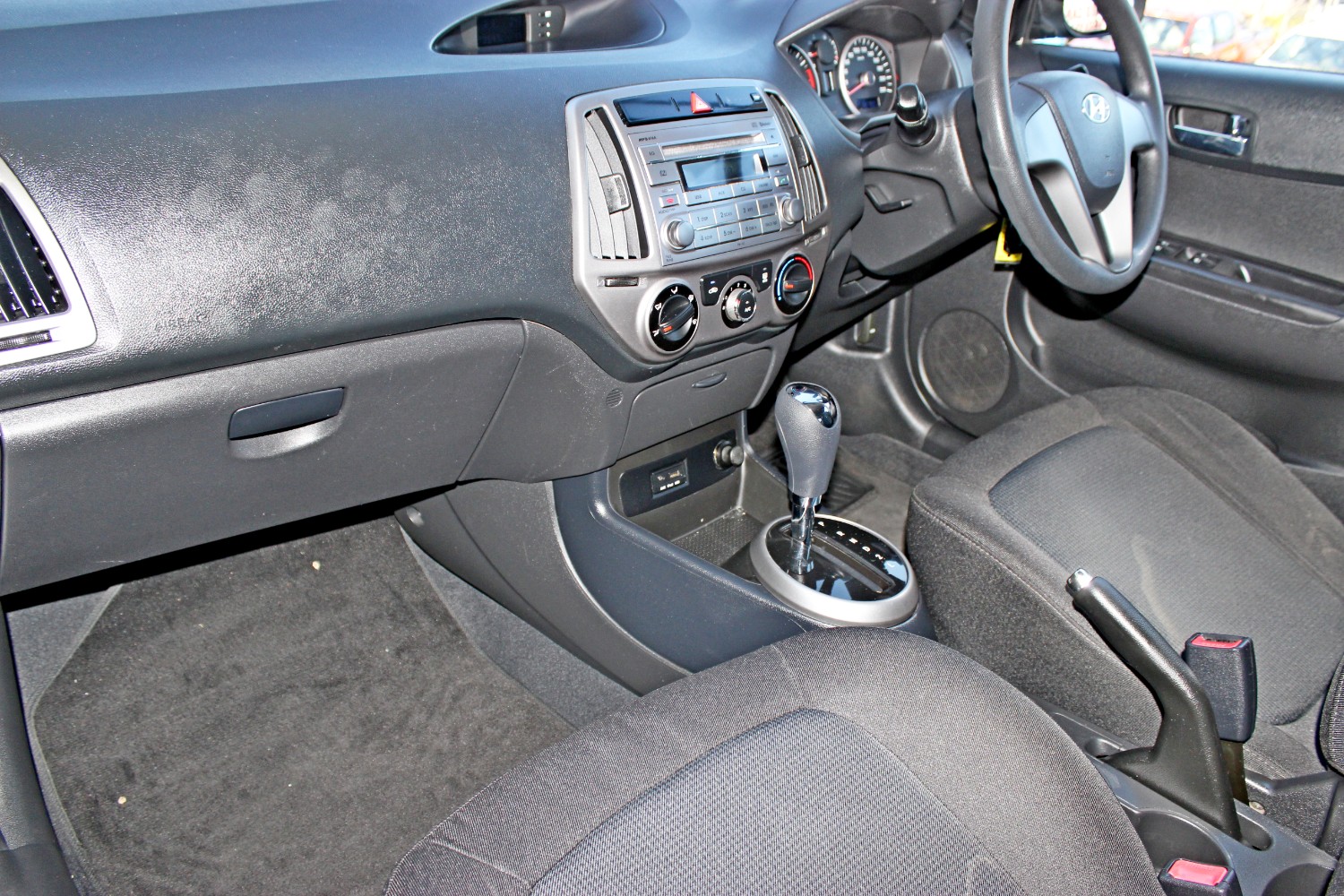 2014 Hyundai I20 Active Hatch Image 9