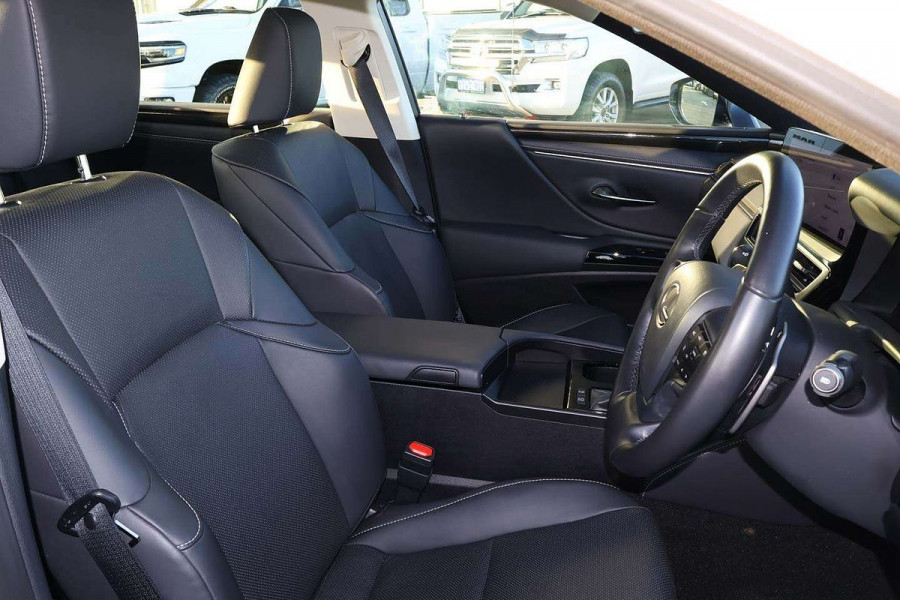 2024 Lexus ES AXZA10R ES250 Luxury Sedan Image 12