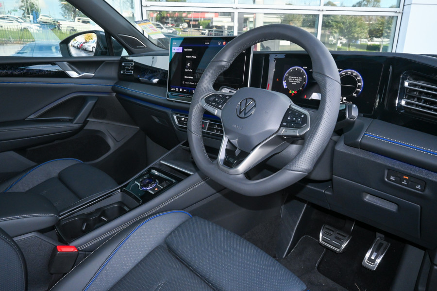 2024 Volkswagen Tiguan 195TSI R-Line SUV Image 7