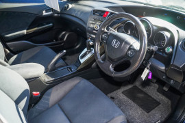 2012 Honda Civic 9th Gen VTi-S Hatchback Image 5