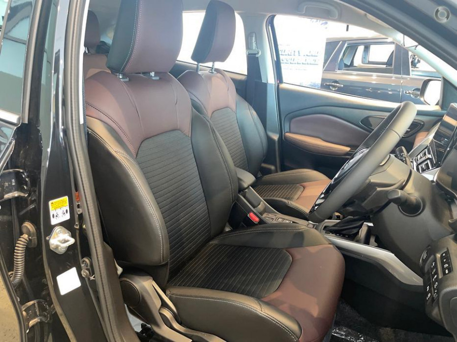 2025 Suzuki Fronx KW Hybrid Wagon Image 9