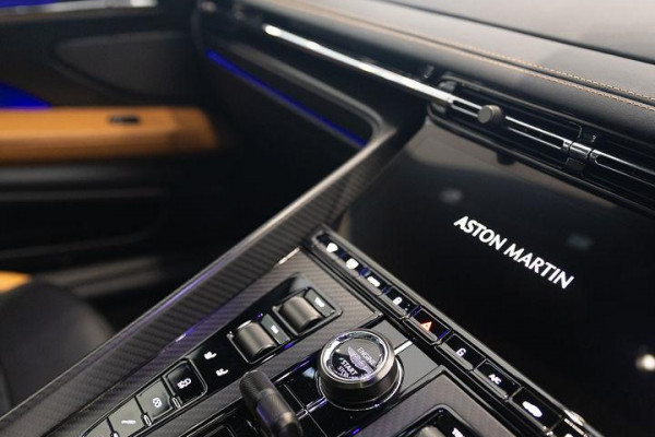 2025 Aston Martin DB12   Coupe Image 15