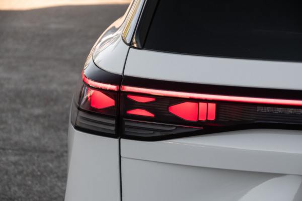 2025 Volkswagen Tayron R4 150TSI Elegance SUV image 27