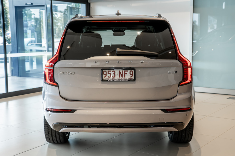 2025 MY26 Volvo XC90 L Series Ultra B5 Dark SUV