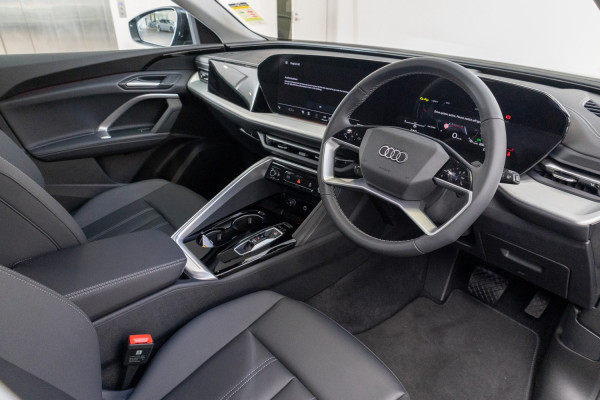 2025 Audi Q5 GU TFSI 150kW SUV image 7