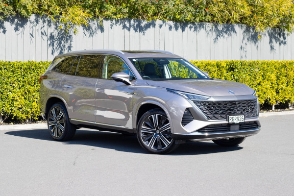 2026 MG QS Essence SUV
