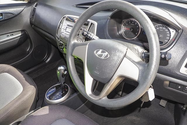 2014 Hyundai i20 PB Active Hatch Image 8