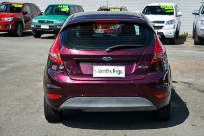 2013 Ford Fiesta WT CL Hatch Image 5