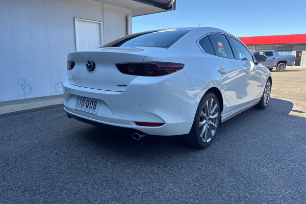 2019 Mazda 3 BP Series G25 GT Sedan Image 3
