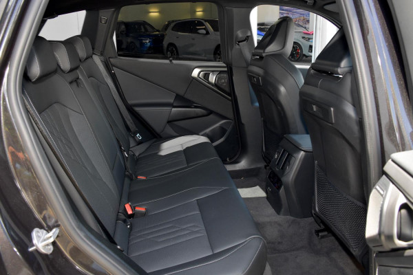 2026 BMW X3 G45 30e xDrive SUV image 5