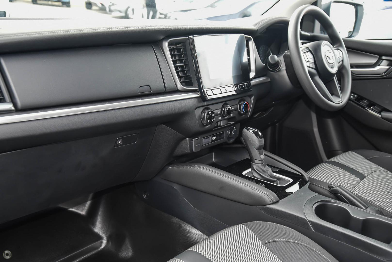 2024 Mazda BT-50 TF XT Ute Image 8