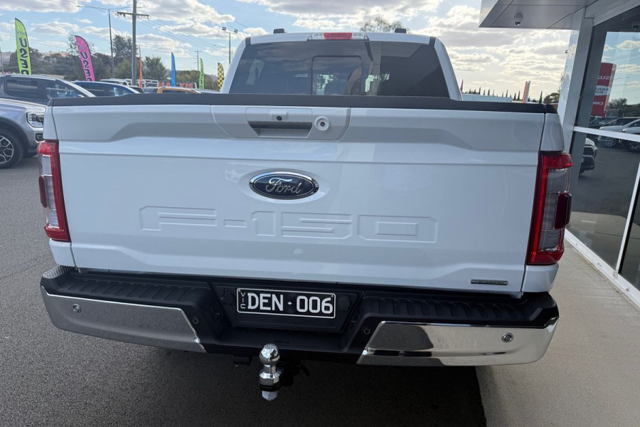 2024 MY23 Ford F-150 No Series Lariat Wagon Image 7