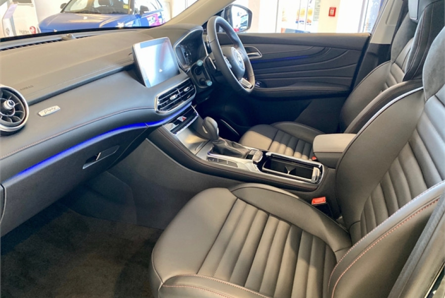 2021 MG HS Essence Rv/suv