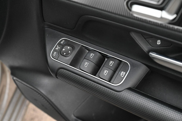 2021 Mercedes-Benz B-Class W247 B180 Hatch Image 14