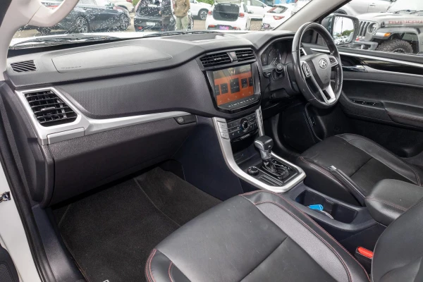 2021 LDV T60 SK8C LUXE Ute Image 8