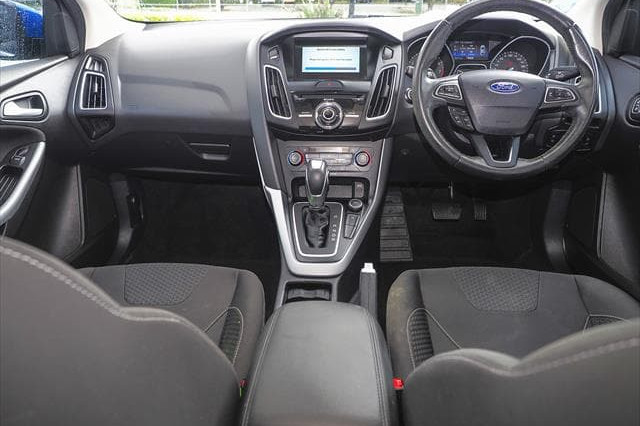 2016 Ford Focus LZ Sport Hatch Image 10