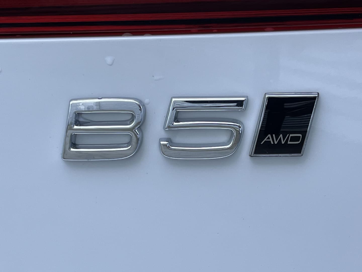 2022 Volvo XC60  B5 Momentum SUV Image 23