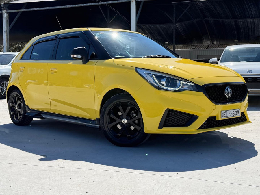 2020 MG MG3 SZP1 Core Hatch Image 12