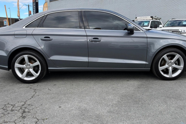 2017 Audi A3 8V  Sedan Image 7