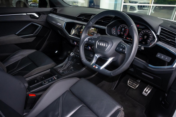 2020 MY21 Audi Q3 F3 40 TFSI S line SUV image 7