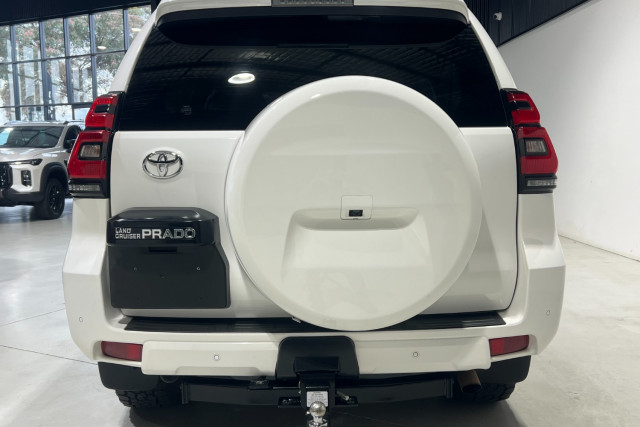 2021 Toyota LandCruiser Prado GDJ150R GXL SUV Image 6