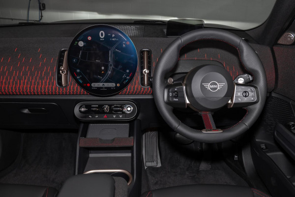 2026 MINI Countryman U25 S JCW Sport SUV image 7
