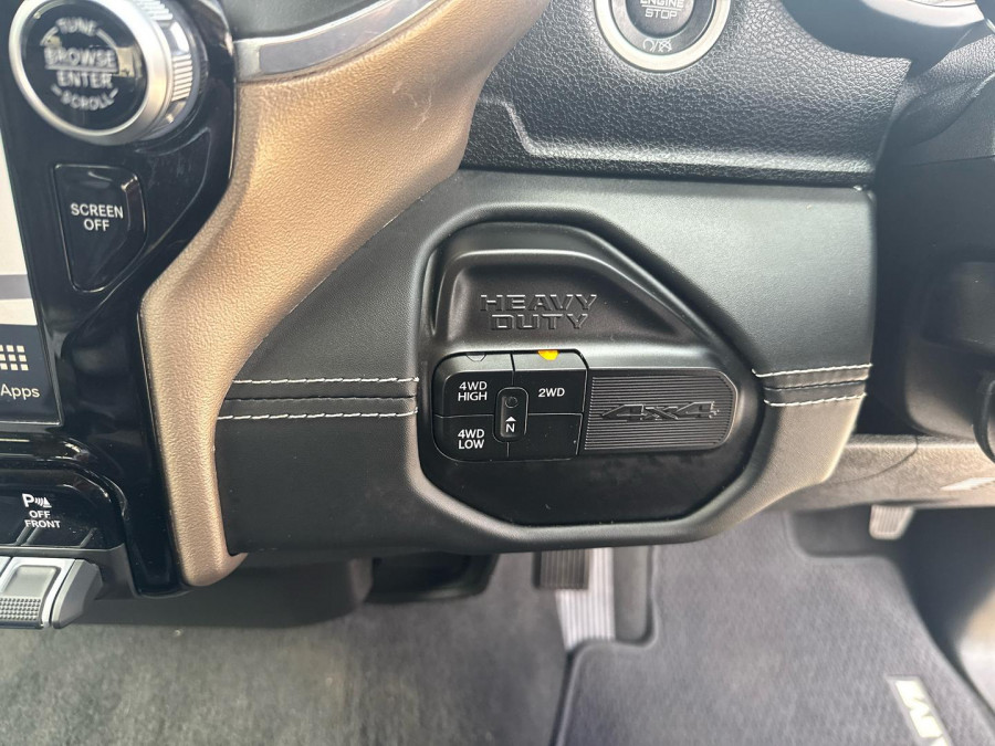 2022 Ram 2500 DJ Laramie Ute Image 19