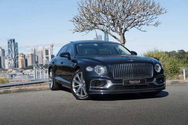 2021 Bentley Flying Spur W12 Sedan