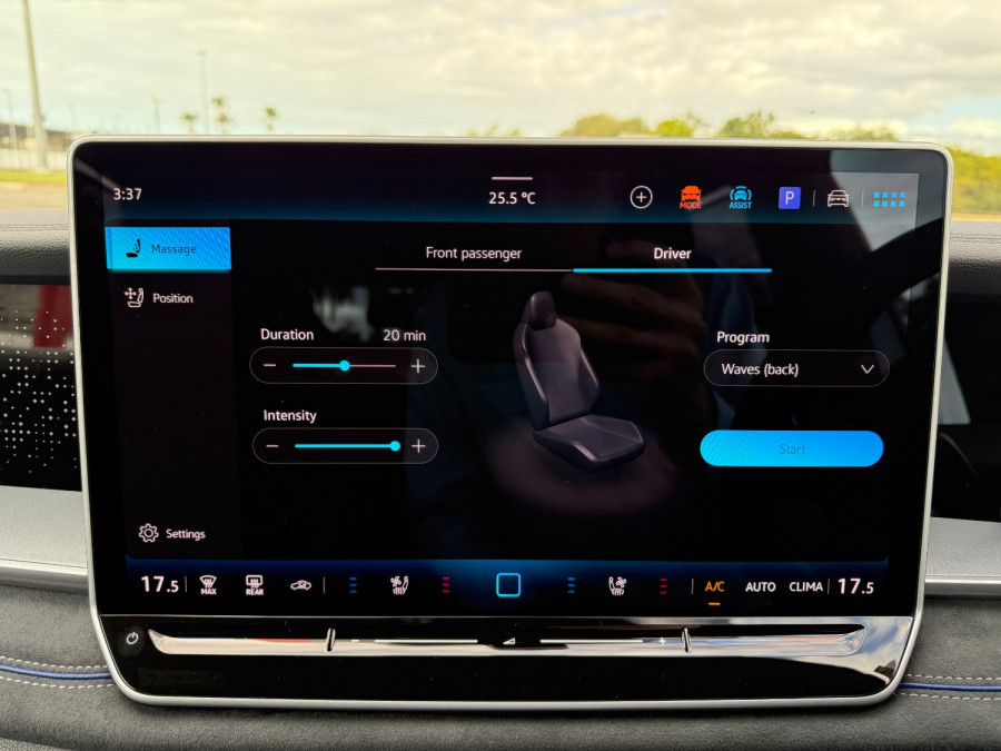 2025 MY26 Volkswagen Tayron R4 195TSI R-Line SUV Image 28
