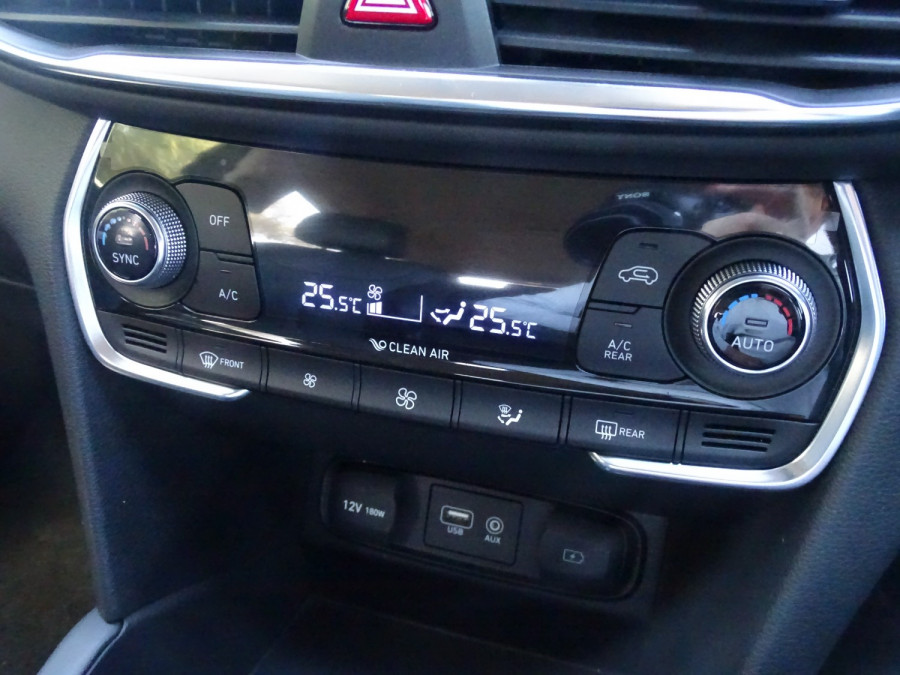 2020 Hyundai Santa Fe TM.2 Active X SUV Image 21