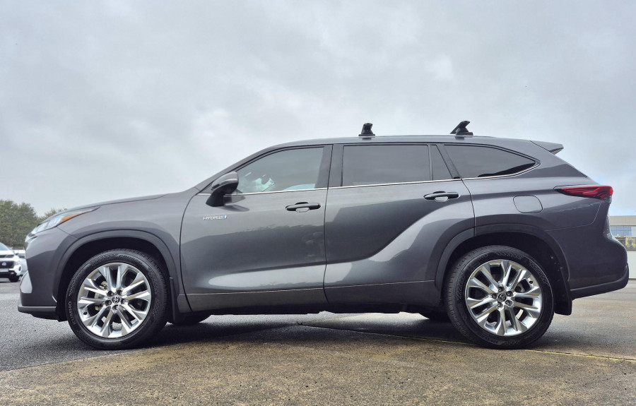 2022 Toyota Kluger AXUH78R Grande SUV Image 32