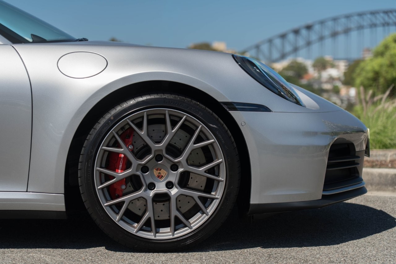 2025 Porsche 911 992.2 Carrera S Coupe Image 8